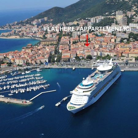 **** VERY CENTRAL Ajaccio 36 rue Fesch, cosy flat in city center pedestrian street, up to 4 people **** Esterno foto