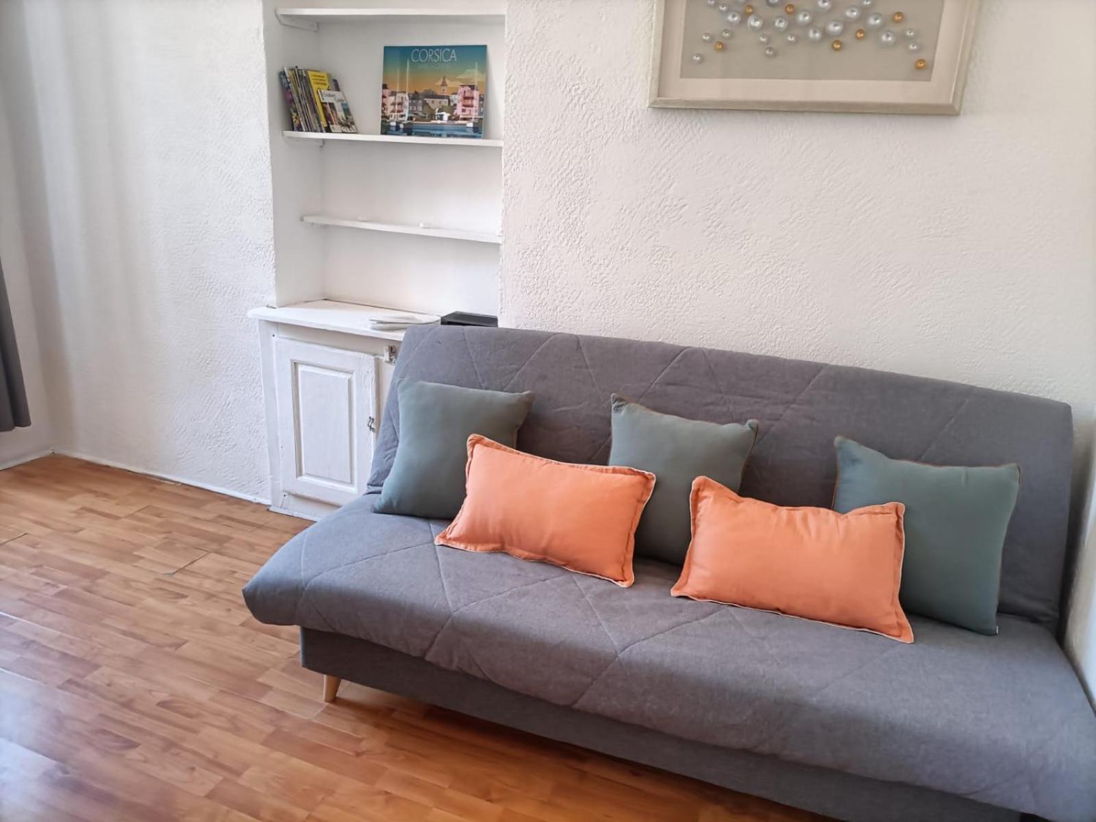 **** VERY CENTRAL Ajaccio 36 rue Fesch, cosy flat in city center pedestrian street, up to 4 people **** Esterno foto