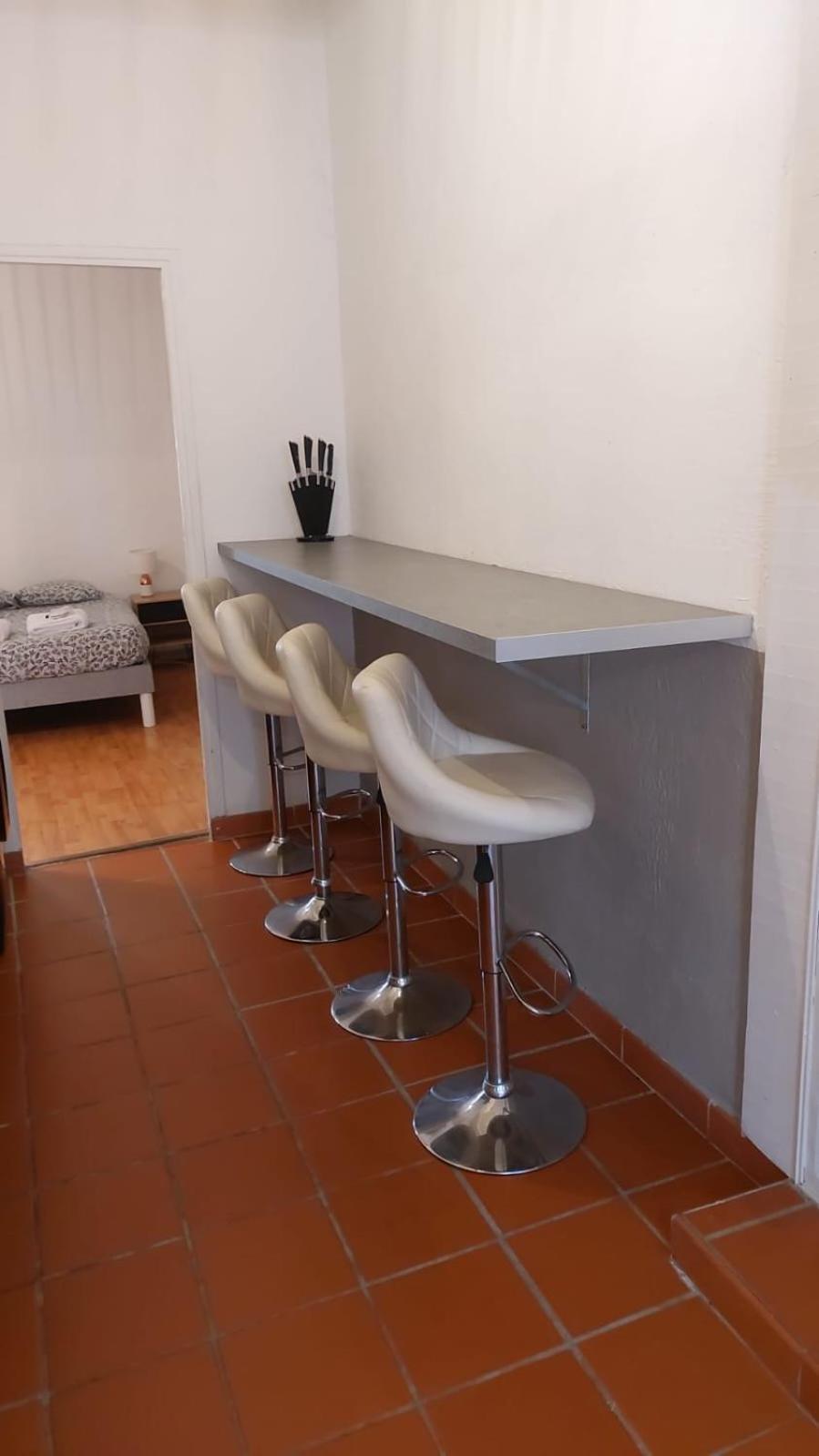 **** VERY CENTRAL Ajaccio 36 rue Fesch, cosy flat in city center pedestrian street, up to 4 people **** Camera foto